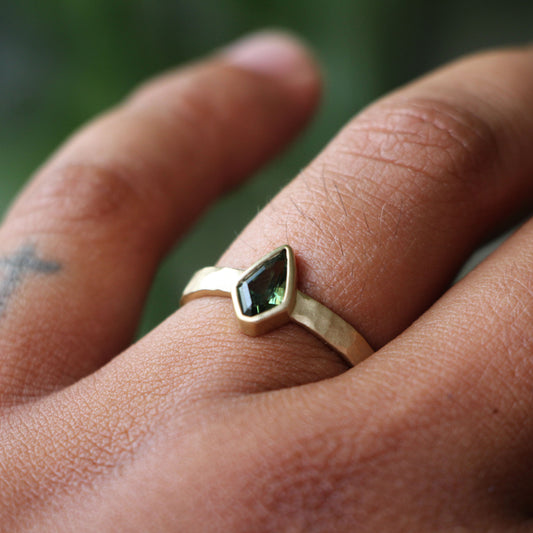 Project: Custom 1 Carat Bezel Set Green Kite Sapphire Ring in 14k - Midwinter Co. Alternative Bridal Rings and Modern Fine Jewelry