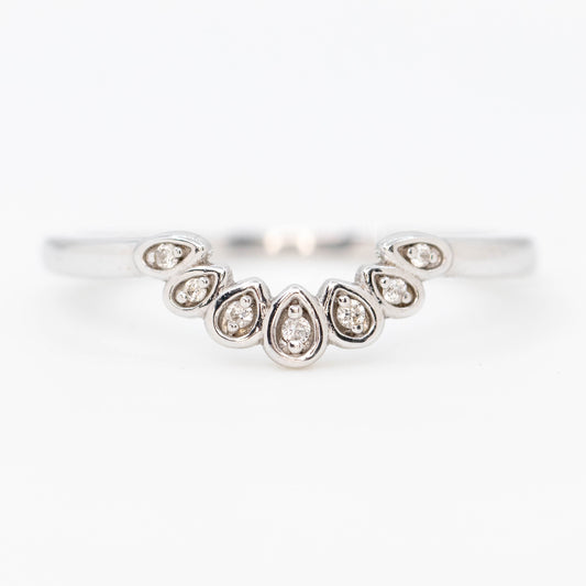 Flora Band