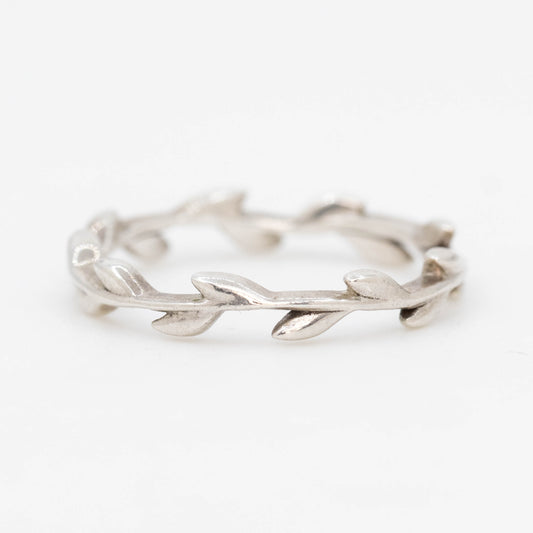 Foliage Band - Midwinter Co. Alternative Bridal Rings and Modern Fine Jewelry