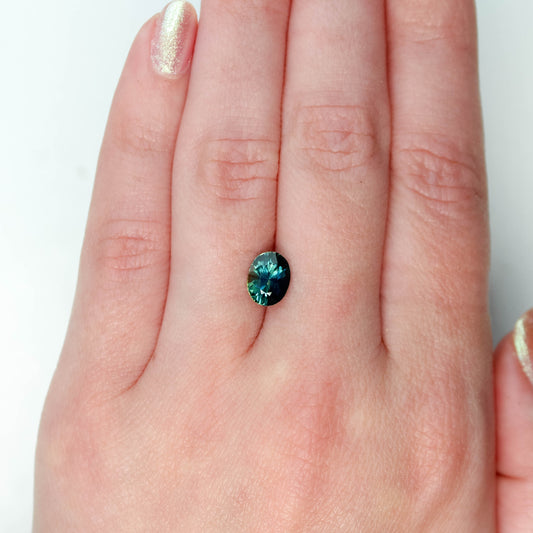 CAELEN (J) 2.07 Carat Bicolor Oval Sapphire for Custom Work - Inventory Code BCOS207 - Midwinter Co. Alternative Bridal Rings and Modern Fine Jewelry
