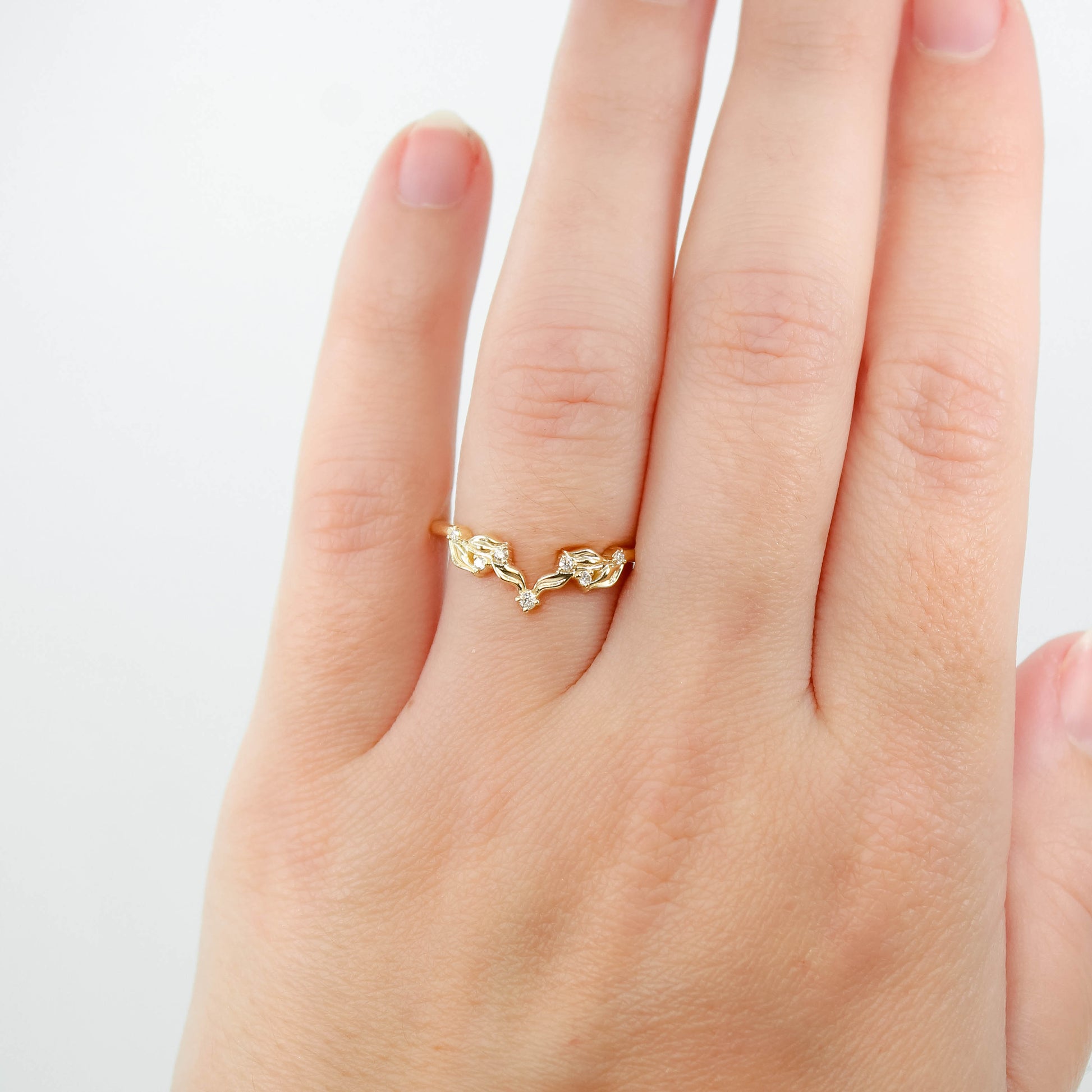 Circe Band - Midwinter Co. Alternative Bridal Rings and Modern Fine Jewelry