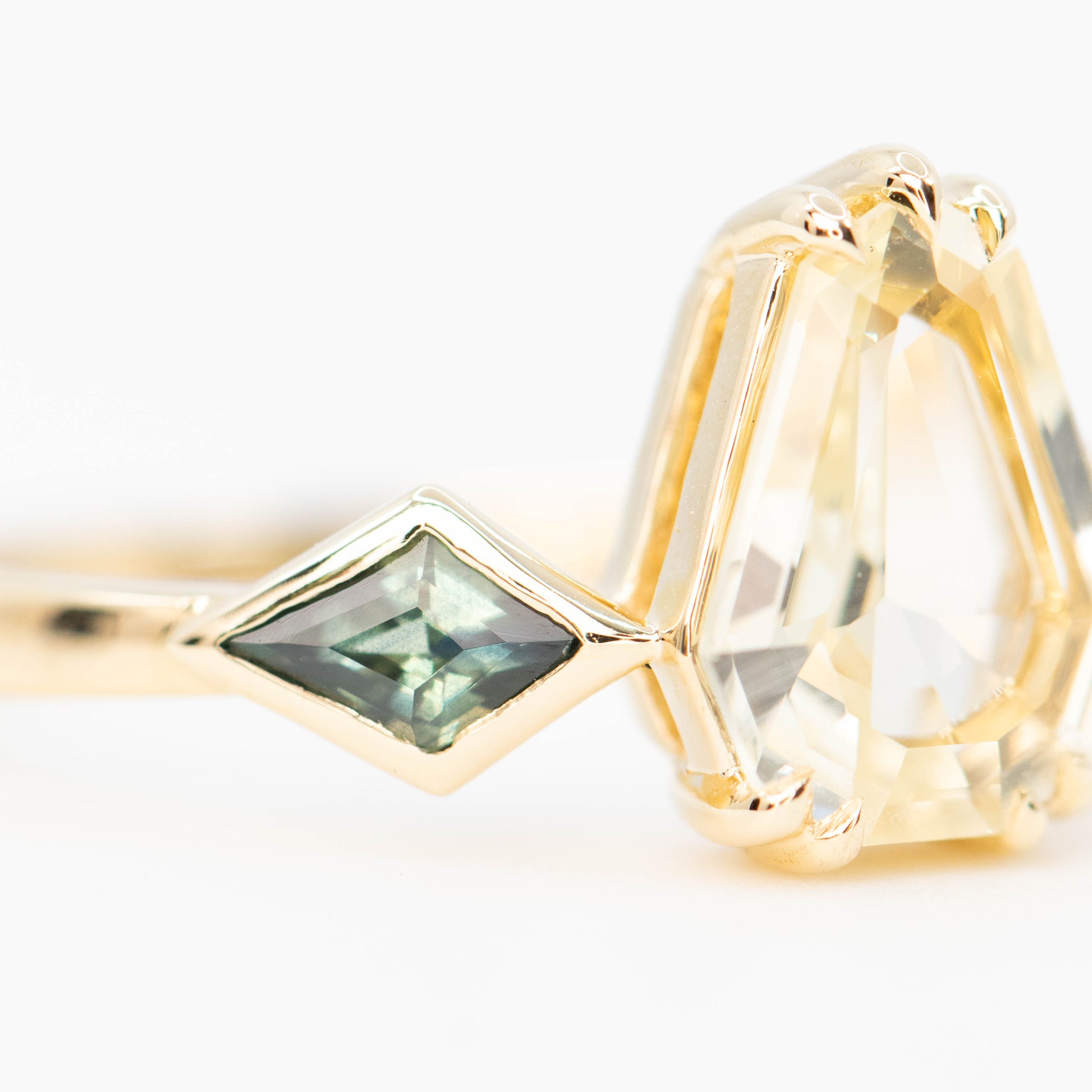 Vespera Ring with a 1.74 Carat Clear Yellow Geometric Pear Sapphire and Teal Sapphire Accents in 14k Yellow Gold - Ready to Size and Ship - Midwinter Co. Alternative Bridal Rings and Modern Fine Jewelry