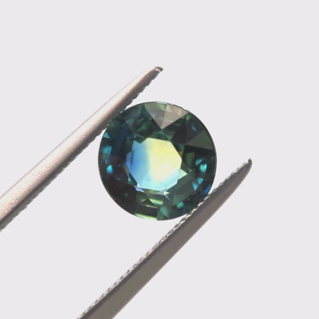 1.44 Carat Bi-Color Blue Green Round Sapphire for Custom Work - Inventory Code RTS144