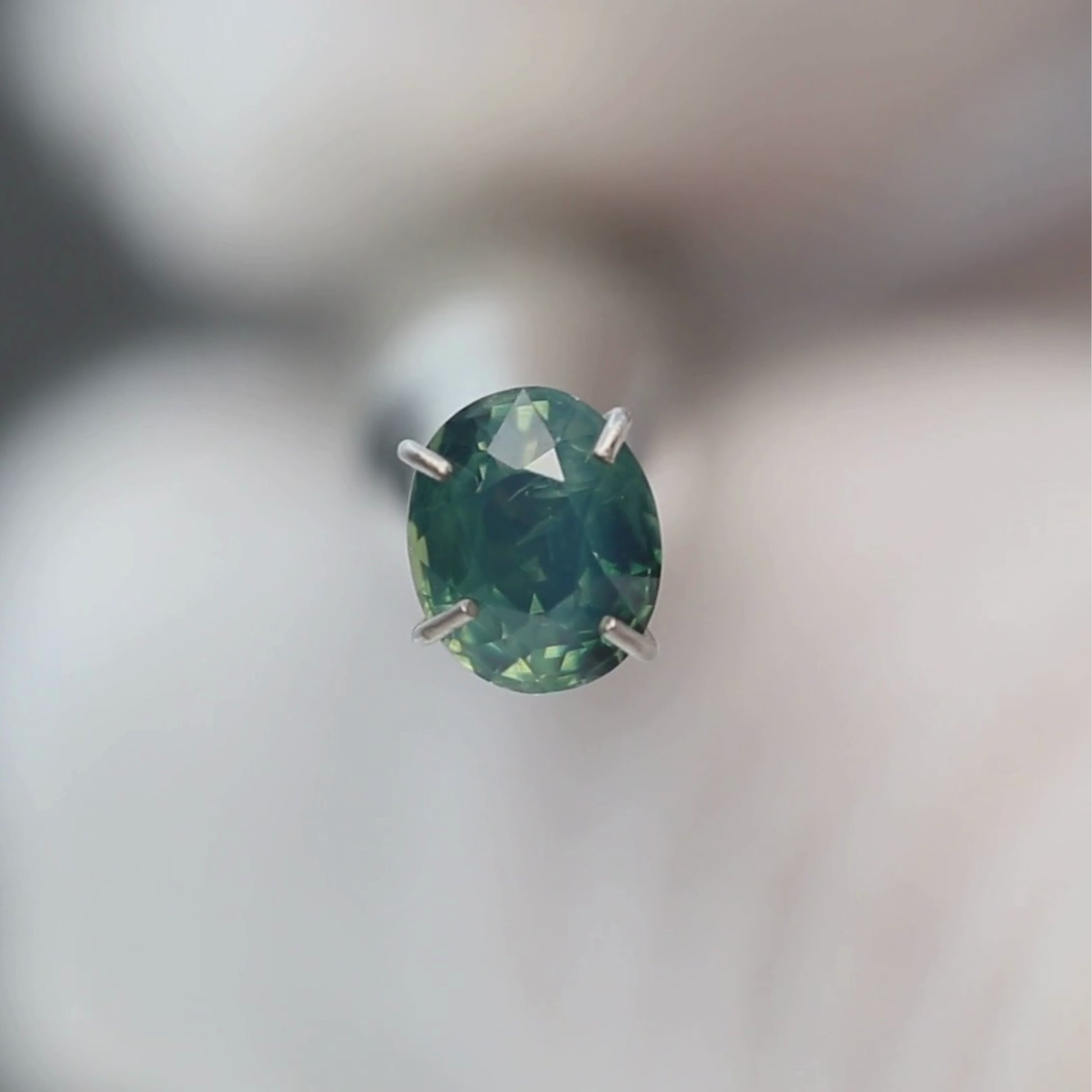 1.00 Carat Green Oval Sapphire for Custom Work - Inventory Code GBOS100