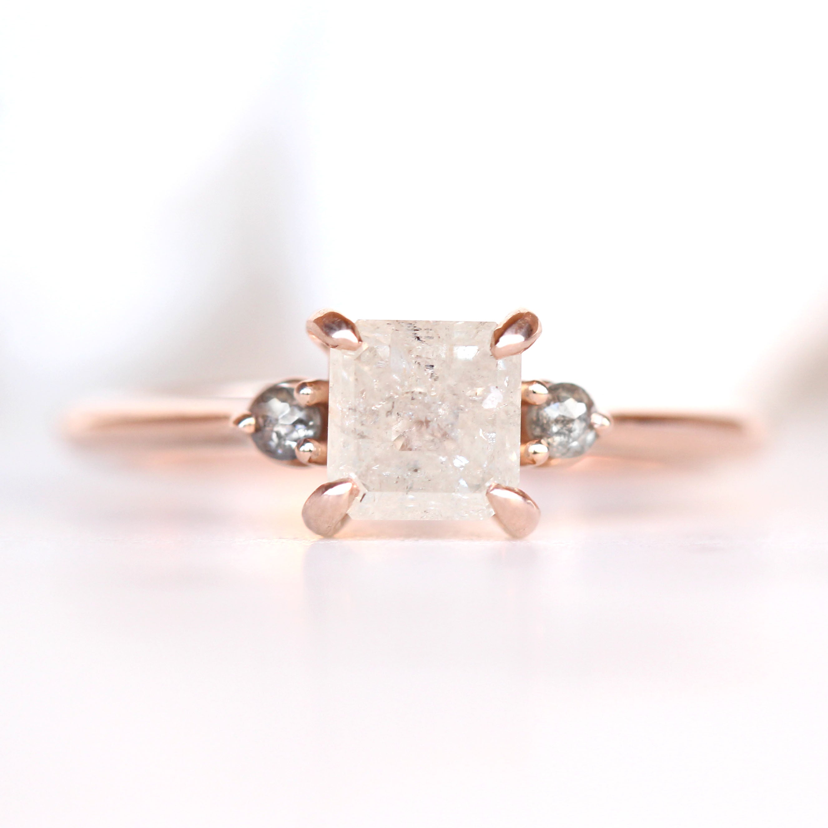 Princess Cut Diamond Solitaire 4-Prong Engagement Ring in Rose Gold -  #S4P-R - Bijoux Majesty