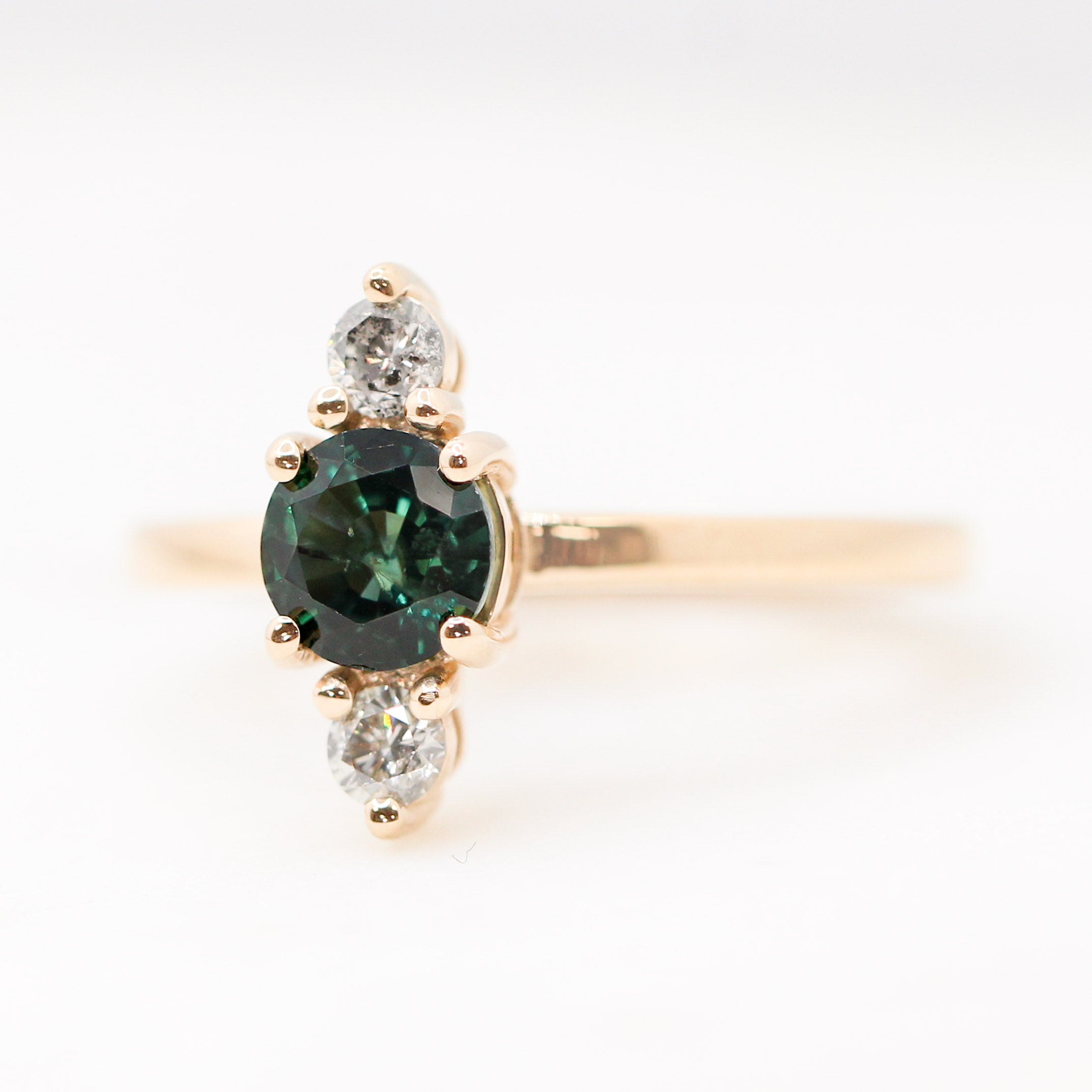Everest Ring with a 1.02 Carat Green Sapphire and Pale Gray Accent ...