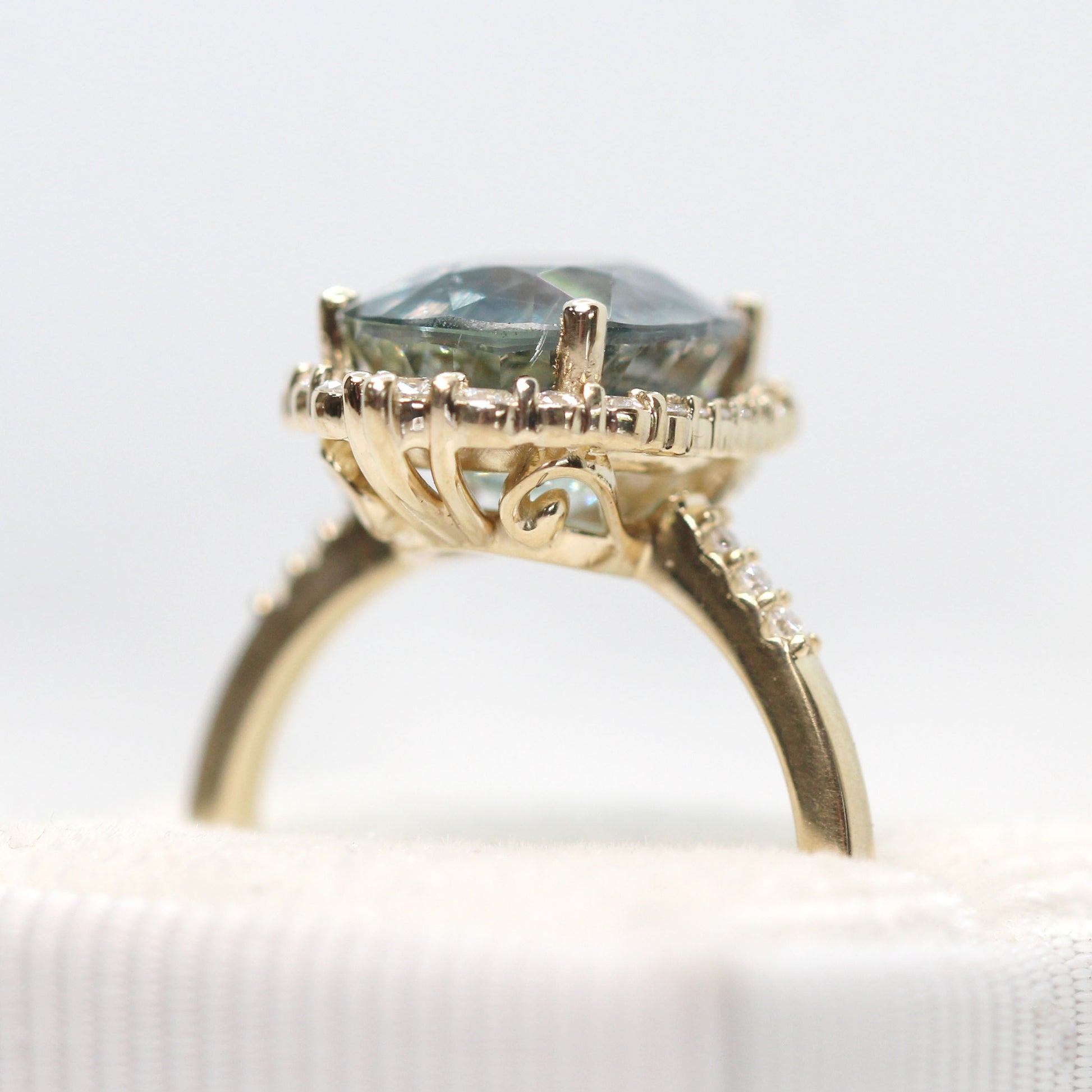 Grace Ring with a 5.80 Carat Light Blue Oval Sapphire and White Accent Diamonds in 14k Yellow Gold - Ready to Size and Ship - Midwinter Co. Alternative Bridal Rings and Modern Fine Jewelry