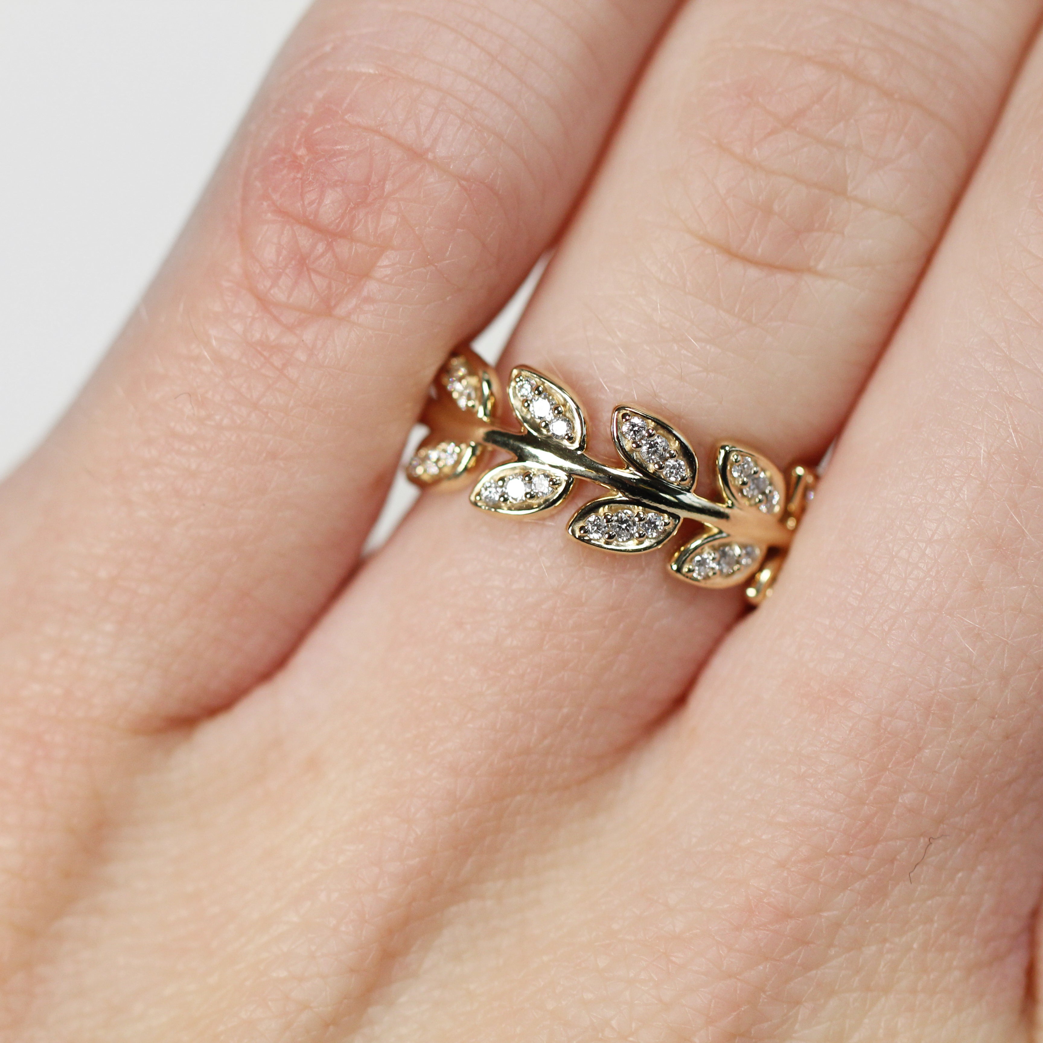 Hawaiian Wedding Rings - Lei Gold Ring - Wedding Rings - Aumaris Jewelry  Hawaii -