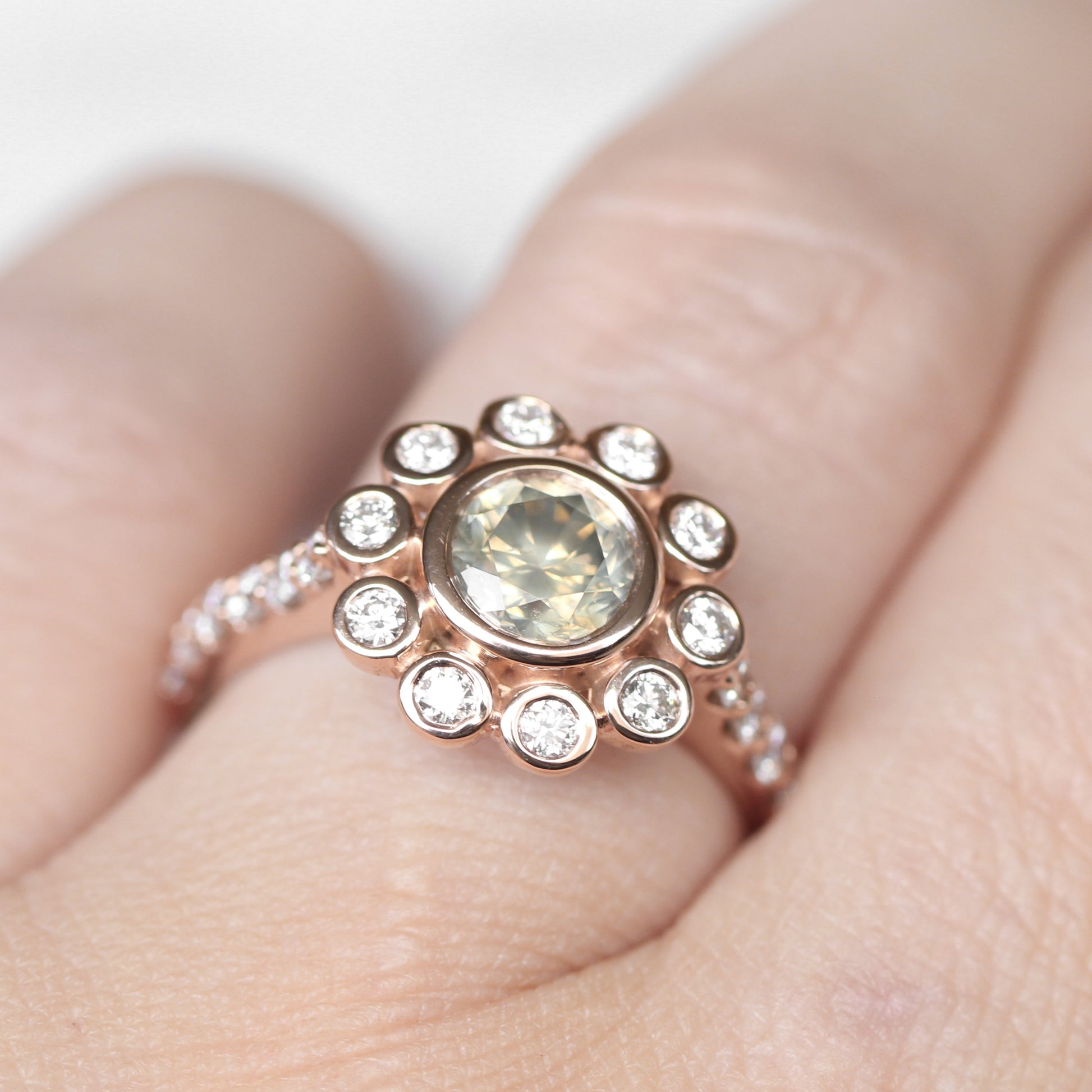 Minnie Setting - Midwinter Co. Alternative Bridal Rings and Modern Fine Jewelry