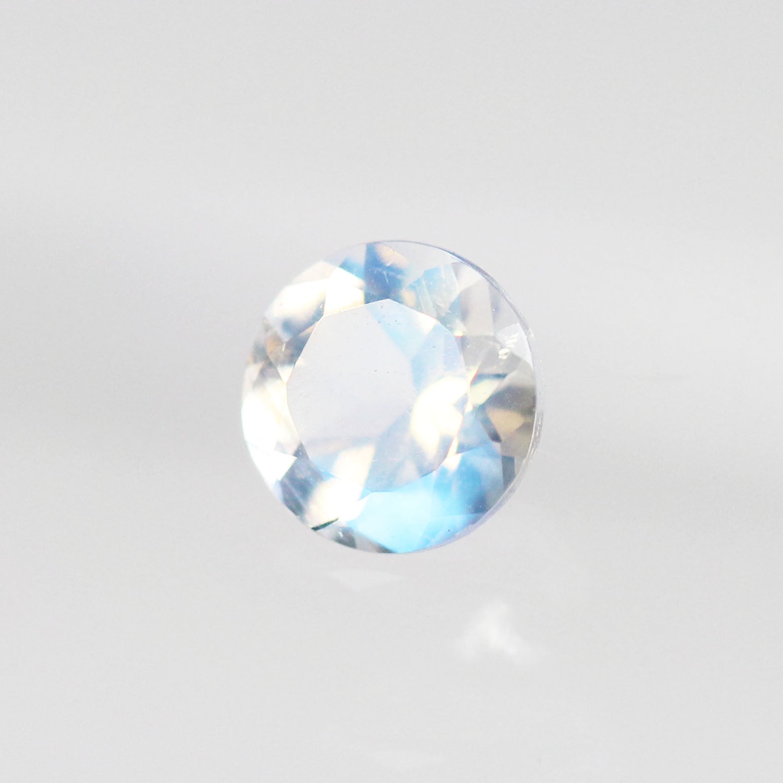 .73 Carat Round Moonstone for Custom Work - Inventory Code RBMN73 - Midwinter Co. Alternative Bridal Rings and Modern Fine Jewelry