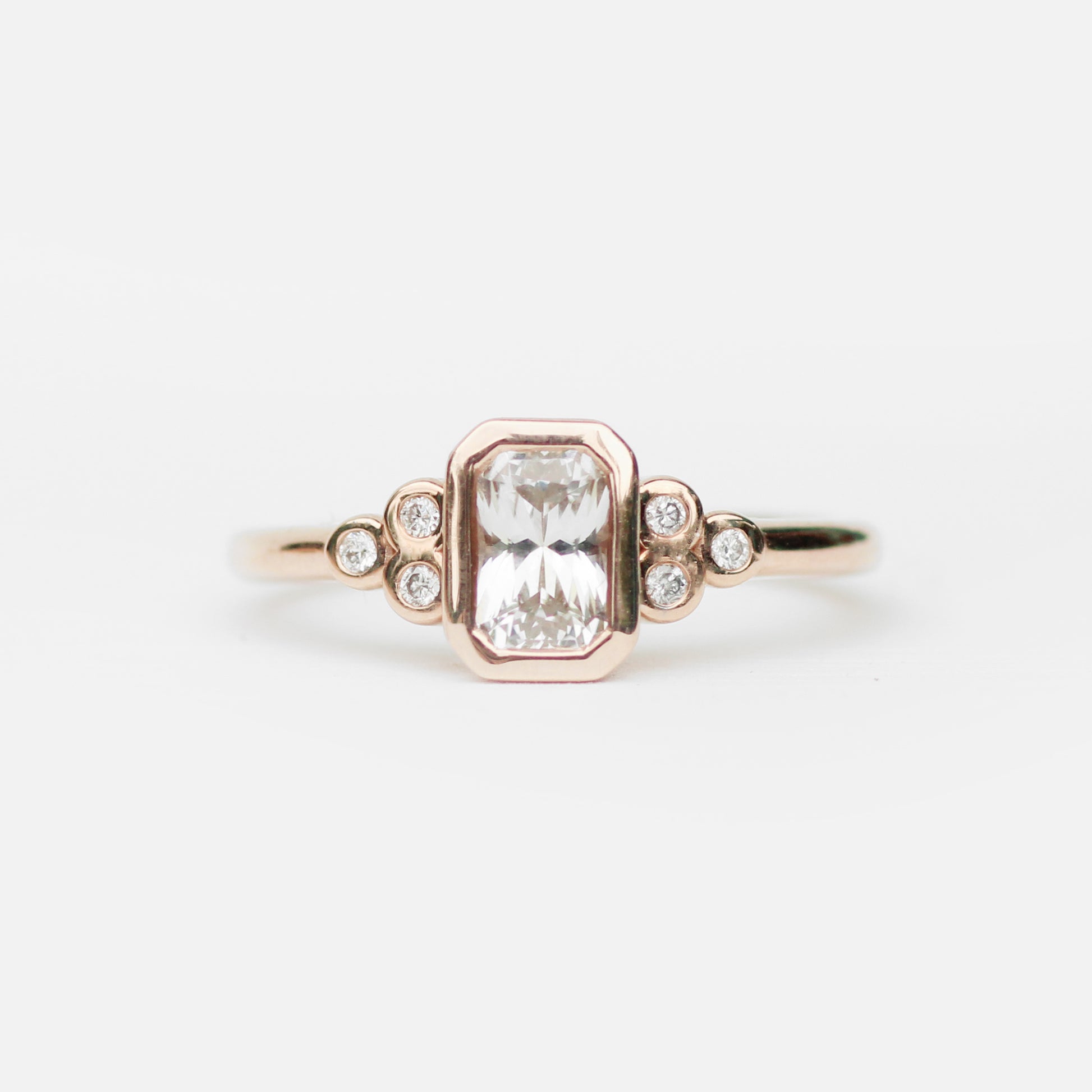 Sophia Diamond Engagement Ring (3 Carat) -18k White Gold